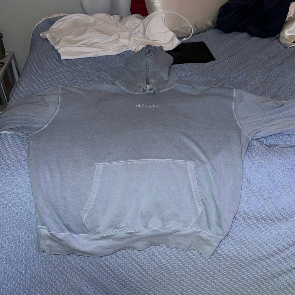 OVERSIZED CHAMPION HOODIE! SIZE XL